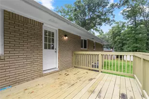 677 N Hairston Rd, Stone Mountain, GA 30083 - Photo 27