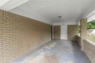 677 N Hairston Rd, Stone Mountain, GA 30083 - Photo 3