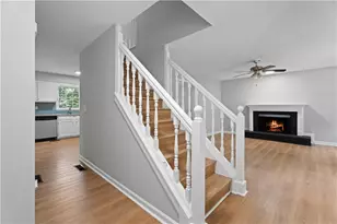 1860 Hickory Creek Ct NW, Acworth, GA 30102 - Photo 5