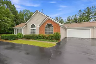 4008 Vineyards Ln NW, Kennesaw, GA 30144 - Photo 5