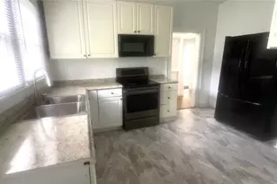 770 N Evelyn Pl NW, Atlanta, GA 30318 - Photo 3