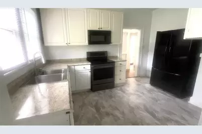 770 N Evelyn Place NW, Atlanta, GA 30318 - Photo 3