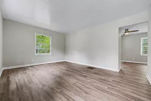 3791 Clovis Ct NW, Atlanta, GA 30331 - Photo 3