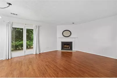 2906 Queen Anne Court, Sandy Springs, GA 30350 - Photo 5