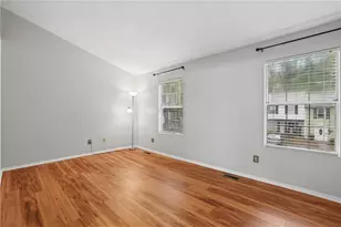 2906 Queen Anne Ct, Sandy Springs, GA 30350 - Photo 21