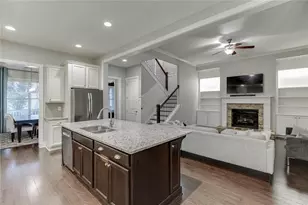 6454 Park Bench Pl, Hoschton, GA 30548 - Photo 5