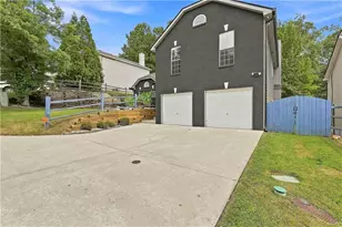 2455 Tolliver Dr, Ellenwood, GA 30294 - Photo 3