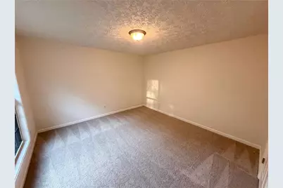 5747 Union Pointe Drive, Union City, GA 30291 - Photo 17