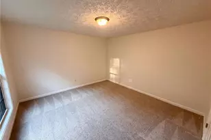 5747 Union Pointe Dr, Union City, GA 30291 - Photo 17