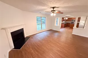 5747 Union Pointe Dr, Union City, GA 30291 - Photo 3