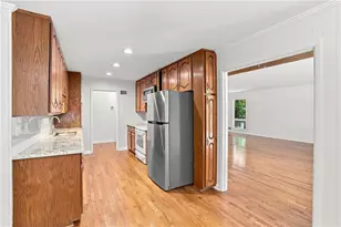 2670 Hudlow Ct, Tucker, GA 30084 - Photo 7