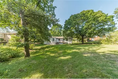 3137 Esther Drive, Gainesville, GA 30504 - Photo 3