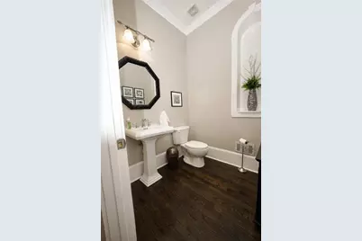 1085 Charles Towne Square, Sandy Springs, GA 30328 - Photo 19