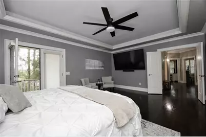 1085 Charles Towne Square, Sandy Springs, GA 30328 - Photo 21