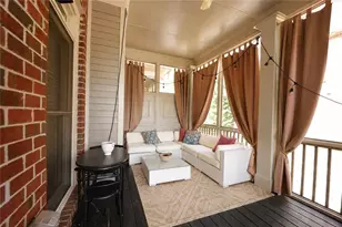 1085 Charles Towne Square, Sandy Springs, GA 30328 - Photo 13