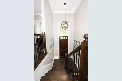 1085 Charles Towne Square, Sandy Springs, GA 30328 - Photo 29