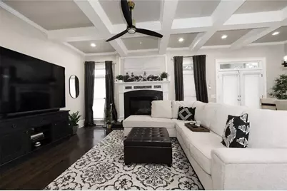 1085 Charles Towne Square, Sandy Springs, GA 30328 - Photo 17