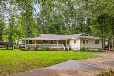 285 Air Acres Way, Woodstock, GA 30188 - Photo 1
