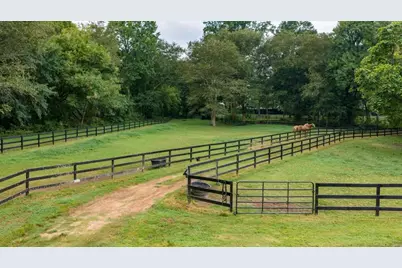 285 Air Acres Way, Woodstock, GA 30188 - Photo 43