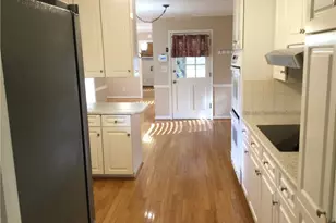 1368 Branchwood Dr, Snellville, GA 30078 - Photo 9