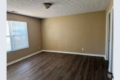 3203 Fairington Ridge Circle, Lithonia, GA 30038 - Photo 5