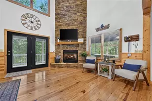22 Kings Ct, Ellijay, GA 30540 - Photo 11