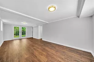 1893 Burning Tree Dr, Decatur, GA 30032 - Photo 15