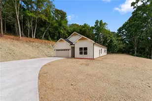 4635 Perry Rd, Gainesville, GA 30506 - Photo 3