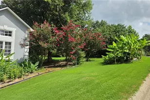 1475 Yorktown Dr, Lawrenceville, GA 30043 - Photo 3
