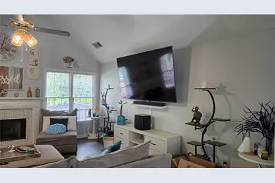 1475 Yorktown Drive, Lawrenceville, GA 30043 - Photo 7