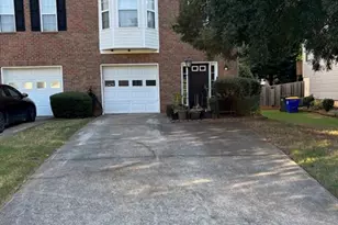 4478 Thorngate Ln Ln, Acworth, GA 30101 - Photo 1