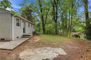 815 Bonneville Terrace NW, Atlanta, GA 30331 - Photo 23
