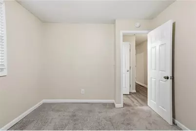 815 Bonneville Terrace NW, Atlanta, GA 30331 - Photo 21
