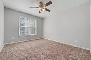 418 Middle Valley Ln, Woodstock, GA 30189 - Photo 9