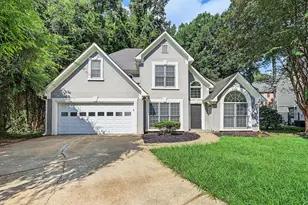 418 Middle Valley Ln, Woodstock, GA 30189 - Photo 1