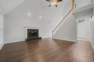 418 Middle Valley Ln, Woodstock, GA 30189 - Photo 5