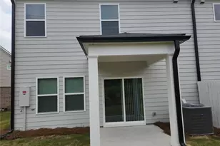 1050 Sunny Lk Dr, Lawrenceville, GA 30043 - Photo 3