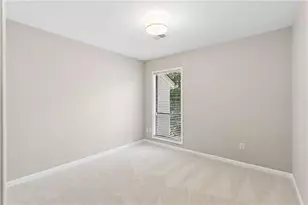 2318 Colonial Dr NE, Atlanta, GA 30319 - Photo 33