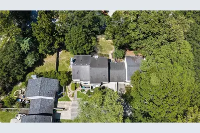 2318 Colonial Drive NE, Atlanta, GA 30319 - Photo 43
