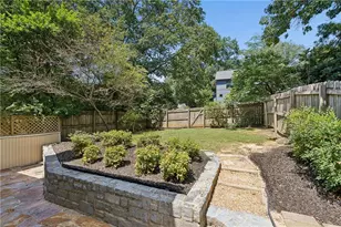 2318 Colonial Dr NE, Atlanta, GA 30319 - Photo 3