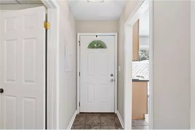 2318 Colonial Drive NE, Atlanta, GA 30319 - Photo 7