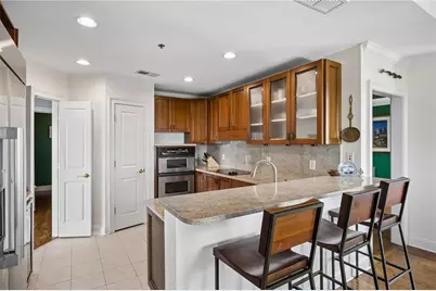 2881 Peachtree Road NE #1703, Atlanta, GA 30305 - Photo 11