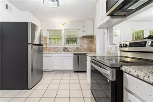5451 Hedgeflower Ct, Stone Mountain, GA 30088 - Photo 11