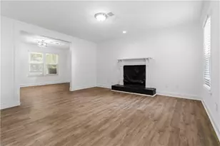 5451 Hedgeflower Ct, Stone Mountain, GA 30088 - Photo 7