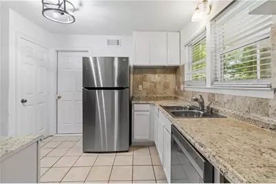 5451 Hedgeflower Court, Stone Mountain, GA 30088 - Photo 11