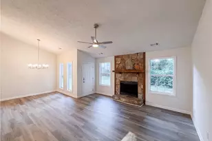 5857 Mistyview Dr, Rex, GA 30273 - Photo 3