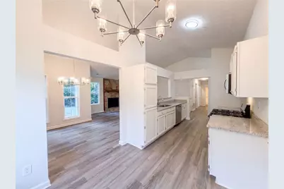 5857 Mistyview Drive, Rex, GA 30273 - Photo 9
