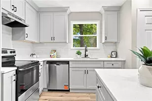 1869 Spring Ave NW, Atlanta, GA 30318 - Photo 11