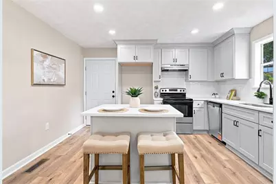 1869 Spring Avenue NW, Atlanta, GA 30318 - Photo 11