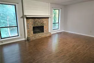2982 Hillwood Dr, Lawrenceville, GA 30044 - Photo 5